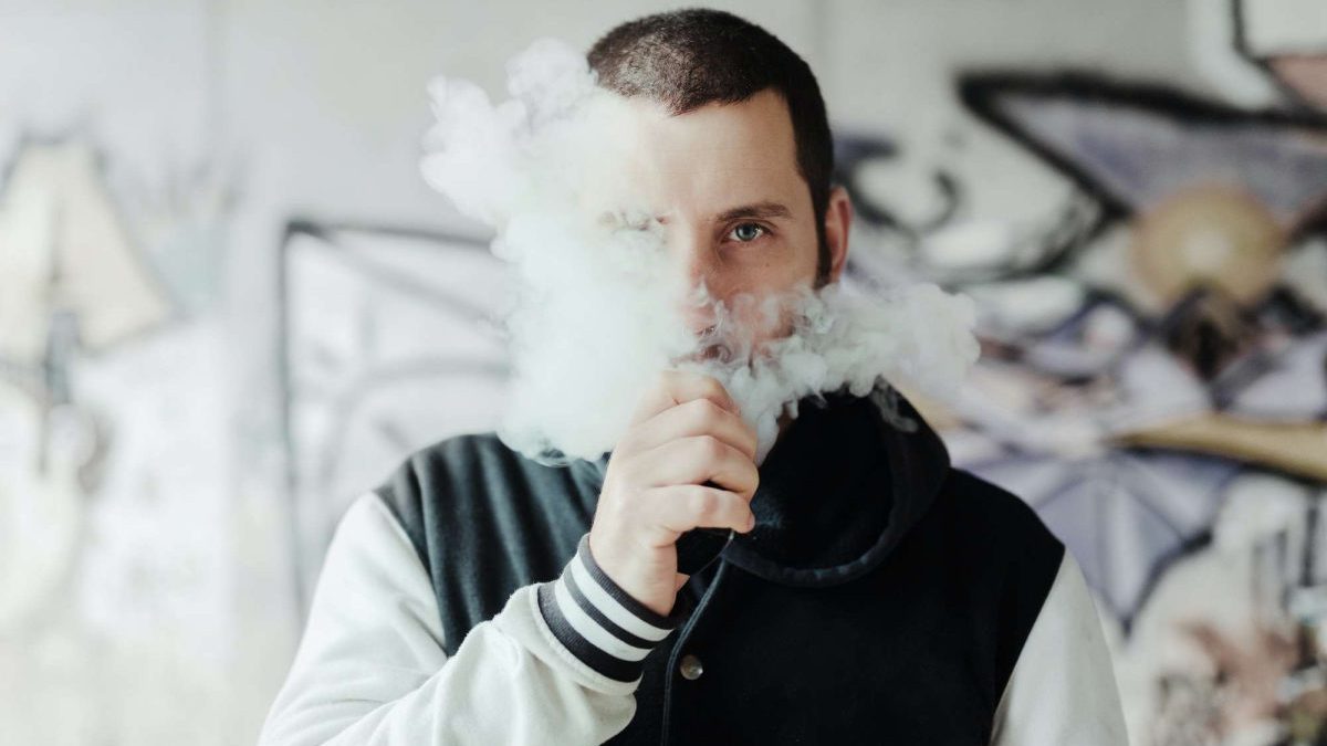 vapear en mallorca - Estos son los efectos de los cigarrillos electrónicos para la salud oral